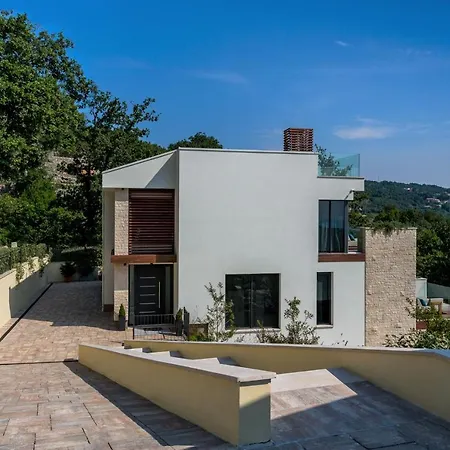 Villa Altavista - Seaview & Relax With Heated Pool & Minigolf